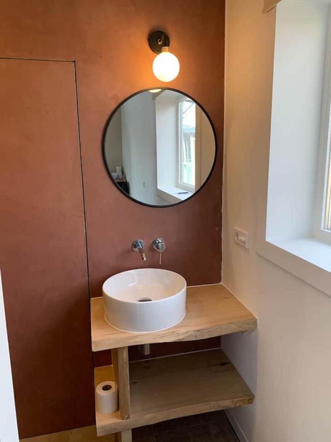 Guest Room With Terrace At The Wadden Sea Oosterend  Екстериор снимка