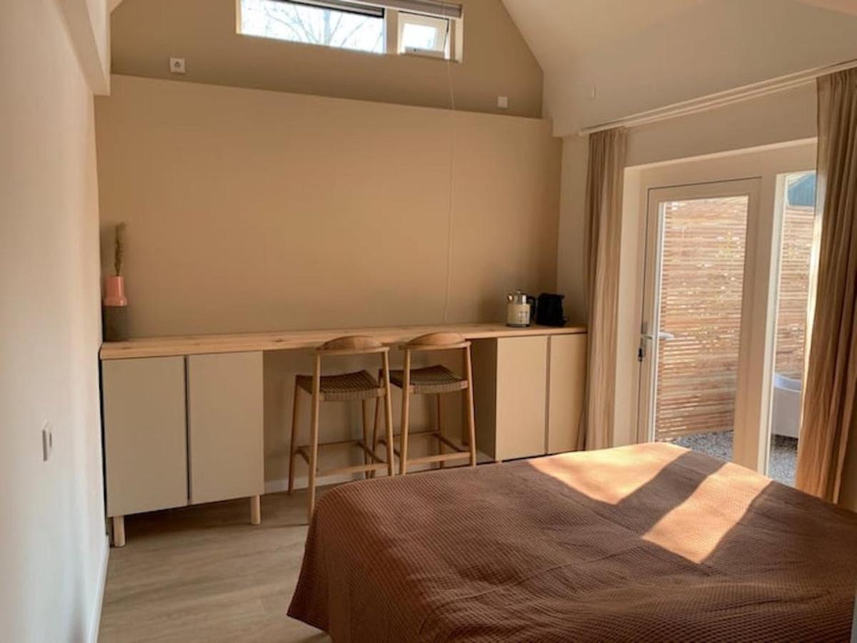 Guest Room With Terrace At The Wadden Sea Oosterend  Екстериор снимка